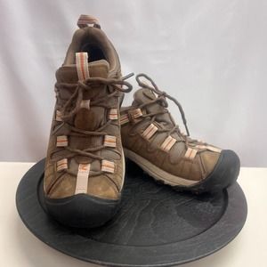 Keen Women's Targhee waterproof hiking shoes size 7.5